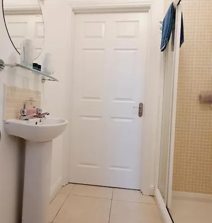 Shallow Sea-point * Knights Town