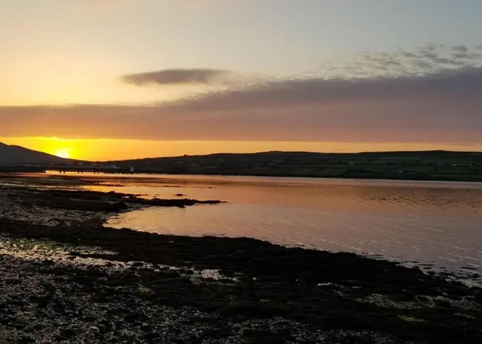 Shallow Sea-point * Knights Town